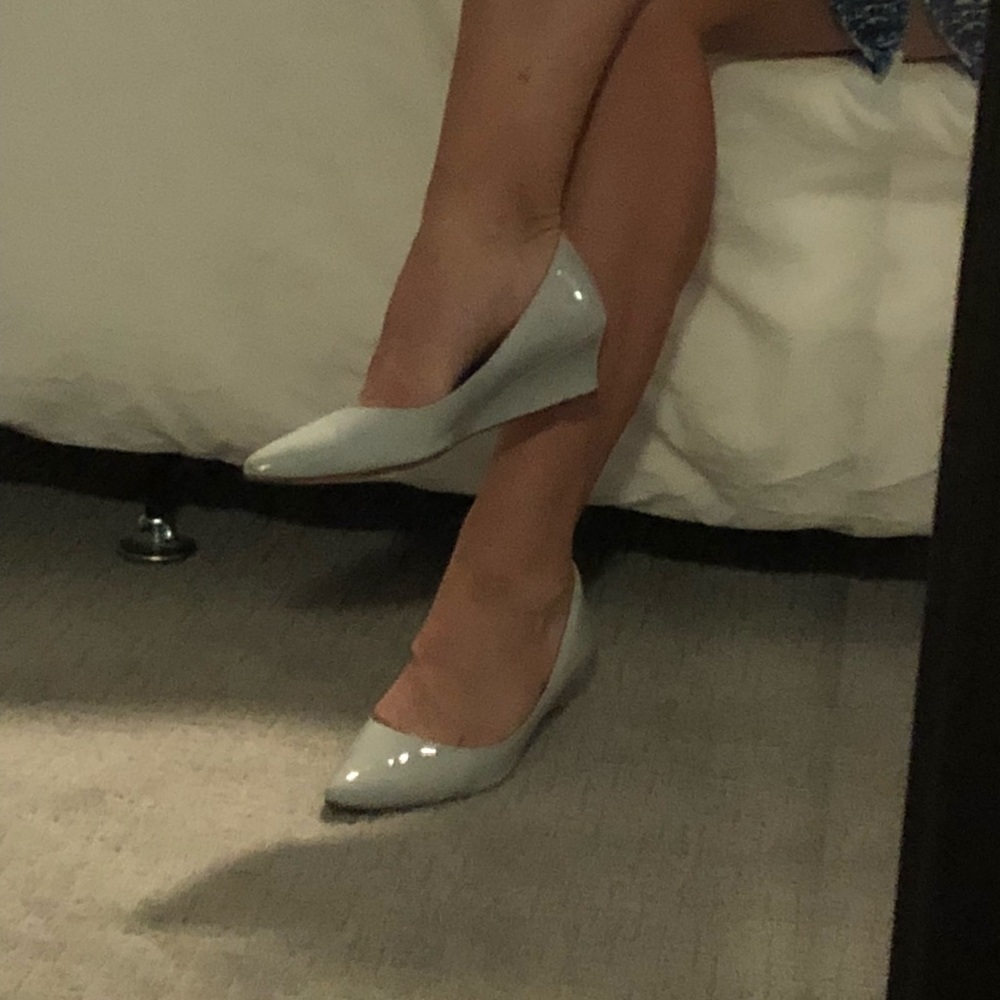 Cole Haan mini wedge pointy toe shoe